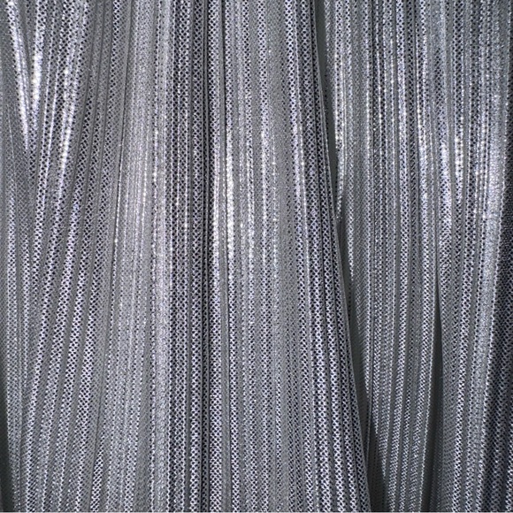 NWOT 365Kids from Garanimals Nice Flowy Pleated Skirt - Picture 2 of 4